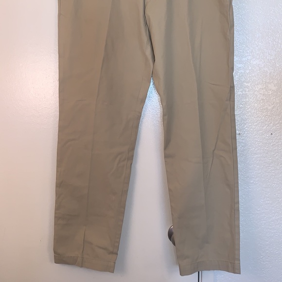 New Tommy Hilfiger Tailored Fit Chino Pant - Picture 5 of 16